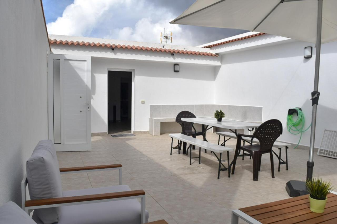 Casa Sabare Villa Guinea Exterior photo